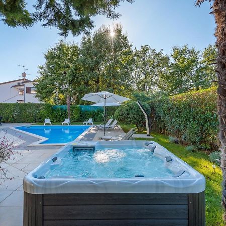 Villa Martimar Porec Rosini Esterno foto