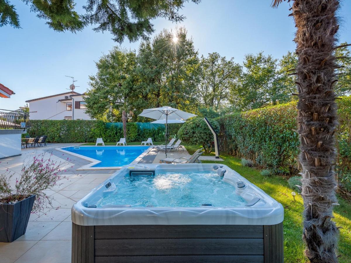 Villa Martimar Porec Rosini Esterno foto